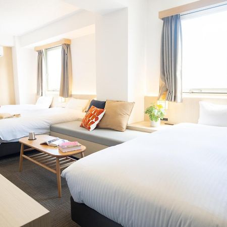 Wayfarer Matsu Hotel Osaka Bagian luar foto
