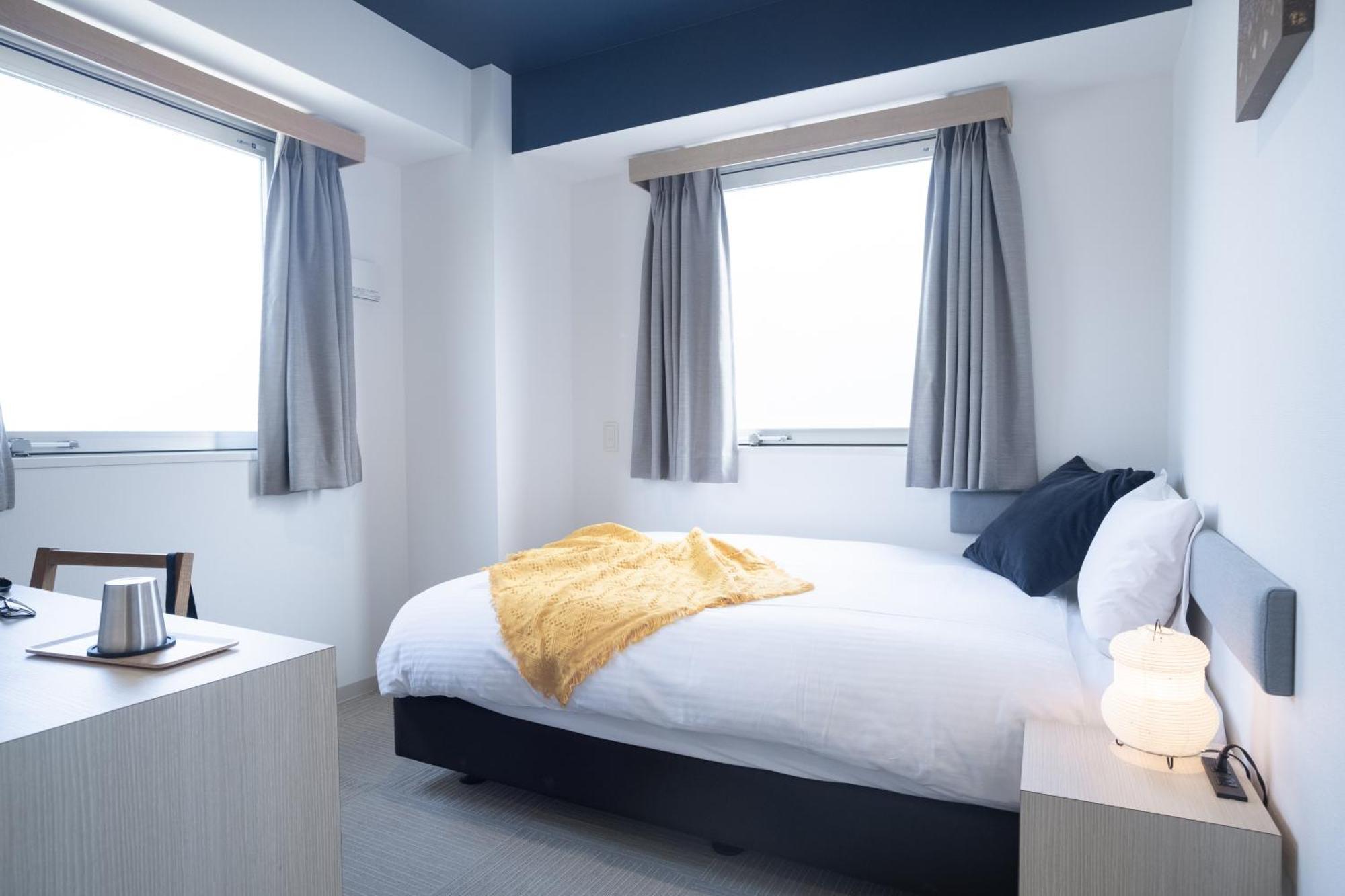 Wayfarer Matsu Hotel Osaka Bagian luar foto