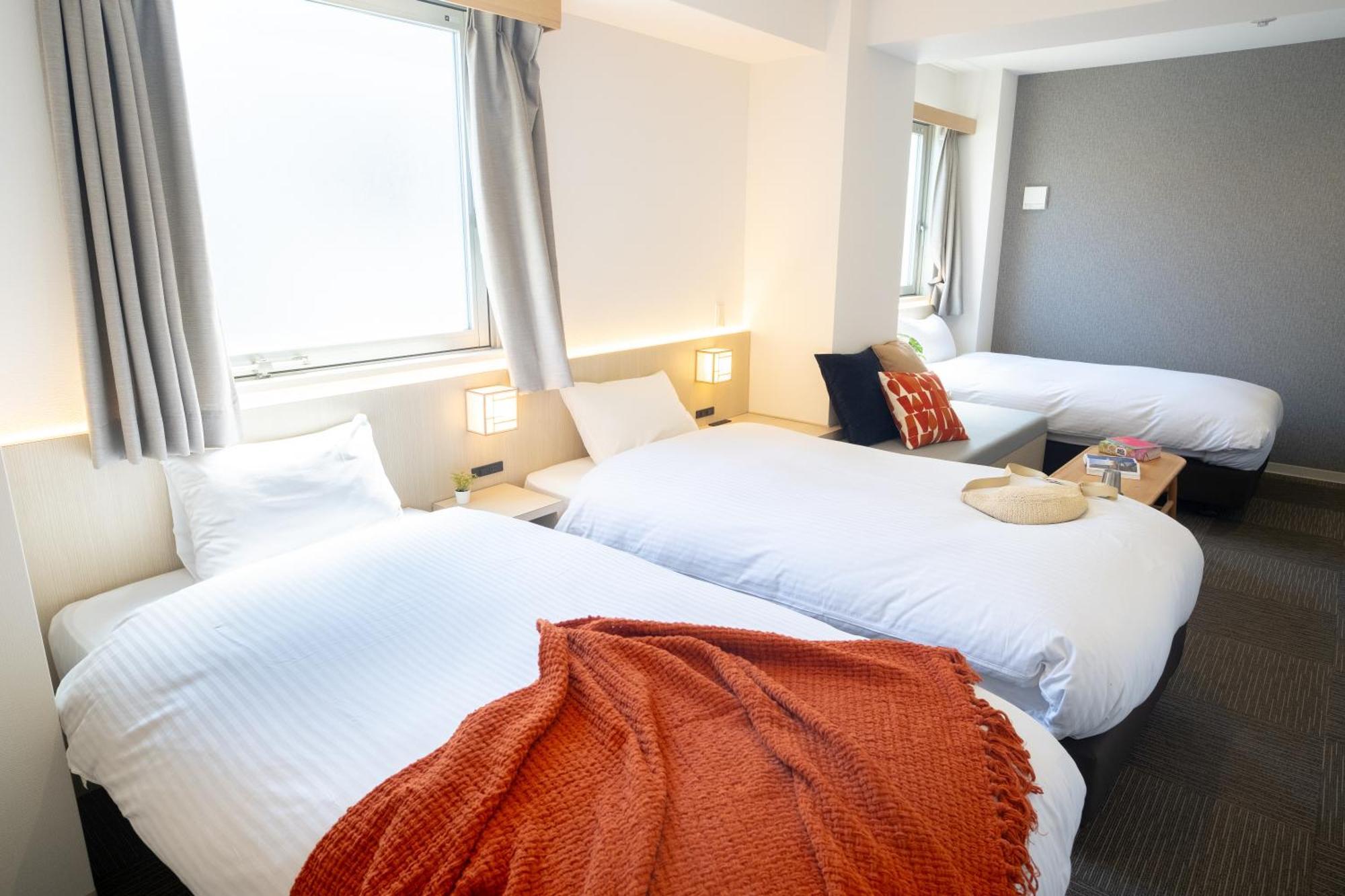 Wayfarer Matsu Hotel Osaka Bagian luar foto