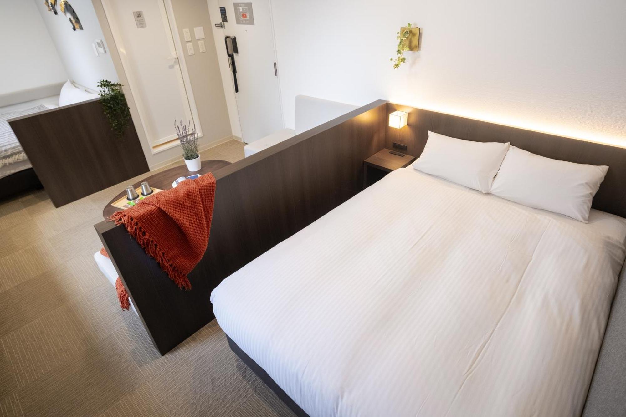 Wayfarer Matsu Hotel Osaka Bagian luar foto