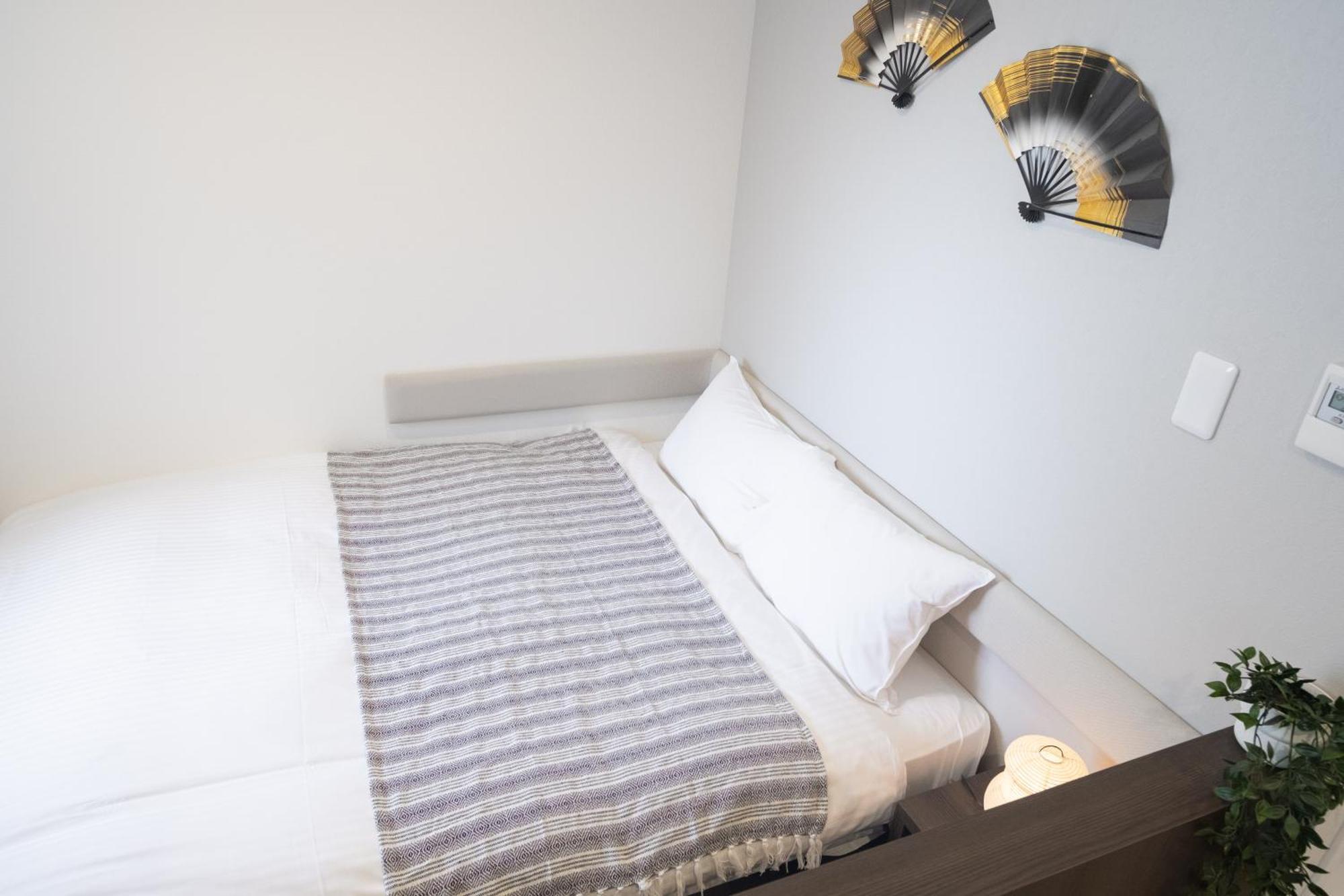 Wayfarer Matsu Hotel Osaka Bagian luar foto